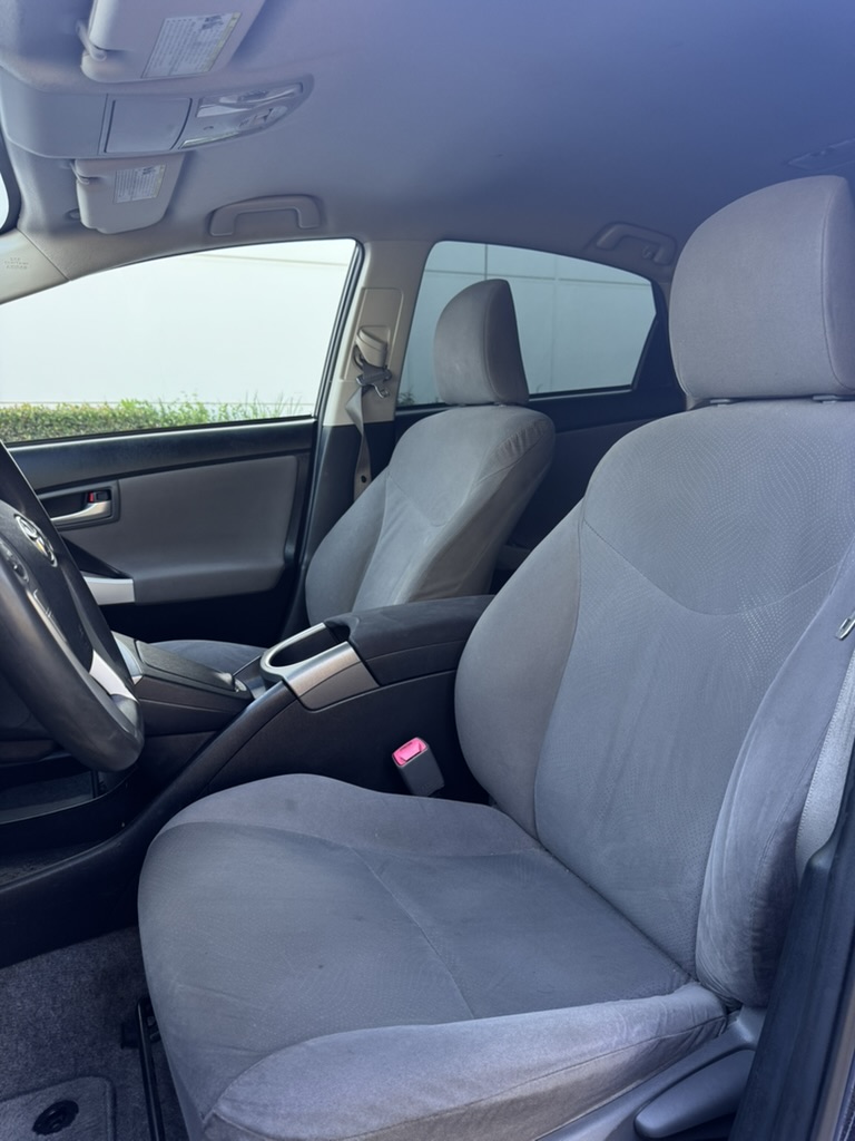 2012 Toyota Prius front seats and driver interior